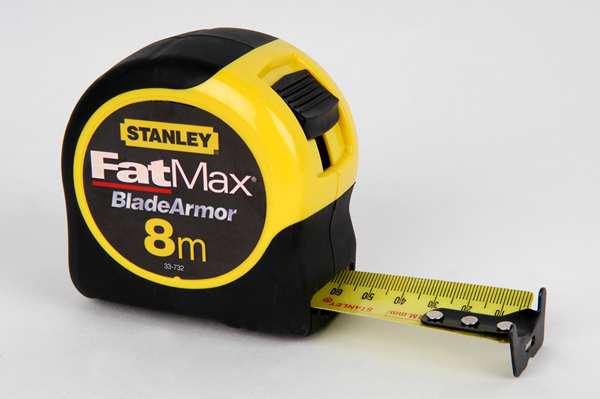 STANLEY FATMAX BLADEARMOR 8M 32MM WIDE TAPE MEASURE 